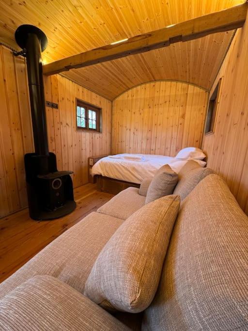 Shepherds Hut/hot Tub Private Jurassic Coast Holiday home